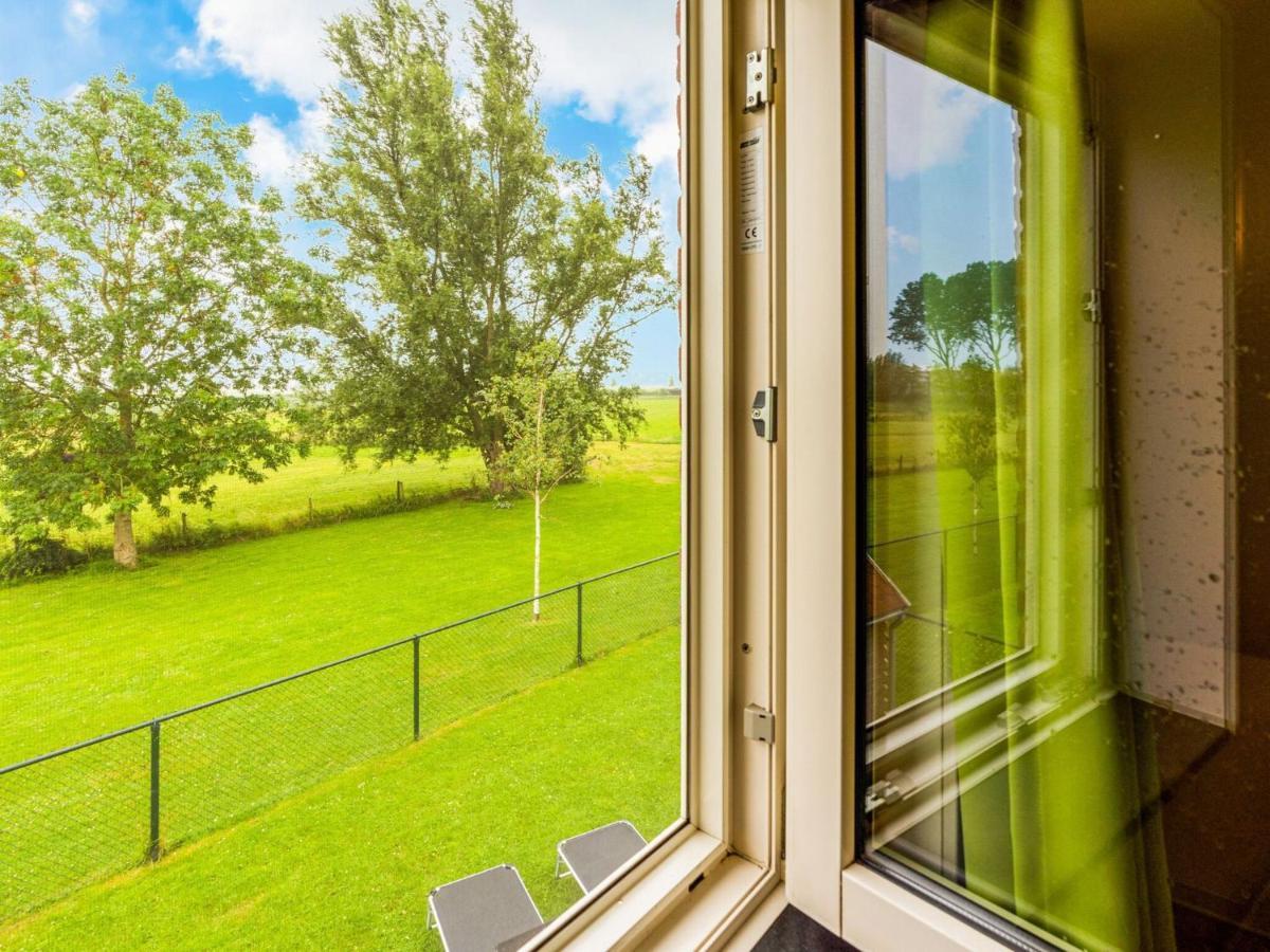Cozy Detached House Near Breskens With Garden And Two Nice Terraces Exterior photo